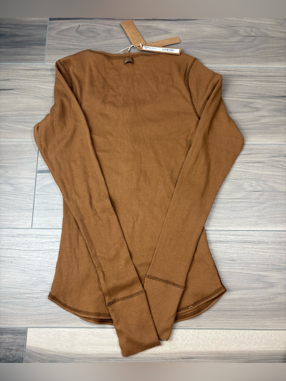 πSKIMS Cotton Rib Scoop Neck Henley | Chai | S | NWT π·οΈ - Picture 4 of 4